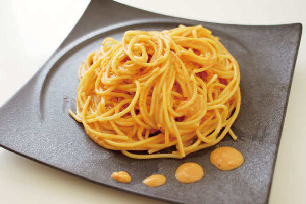 トマトクリームパスタ